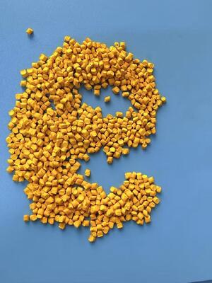 The yellow upgraded colorant is used to color plastics. It has a longer storage time and provides better coloring results.