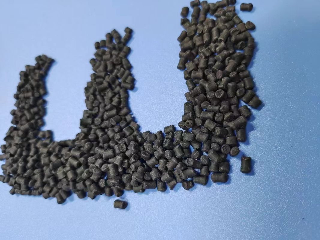 Calcium Oxide-Based Desiccant Masterbatch for Enhanced Moisture Management in Recycled Polymers